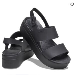 NEW Crocs Black Brooklyn Low Wedge Sandals - Black/Black Size 7